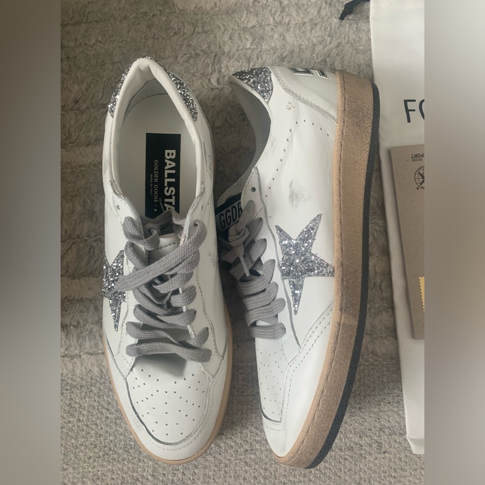 Golden Goose Ball Star Sneaker White, Silver NIB Auth Size - Picture 2 of 13